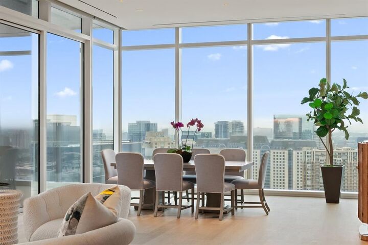 Property Photo: 1747 Leonard Street 2402 TX 75201