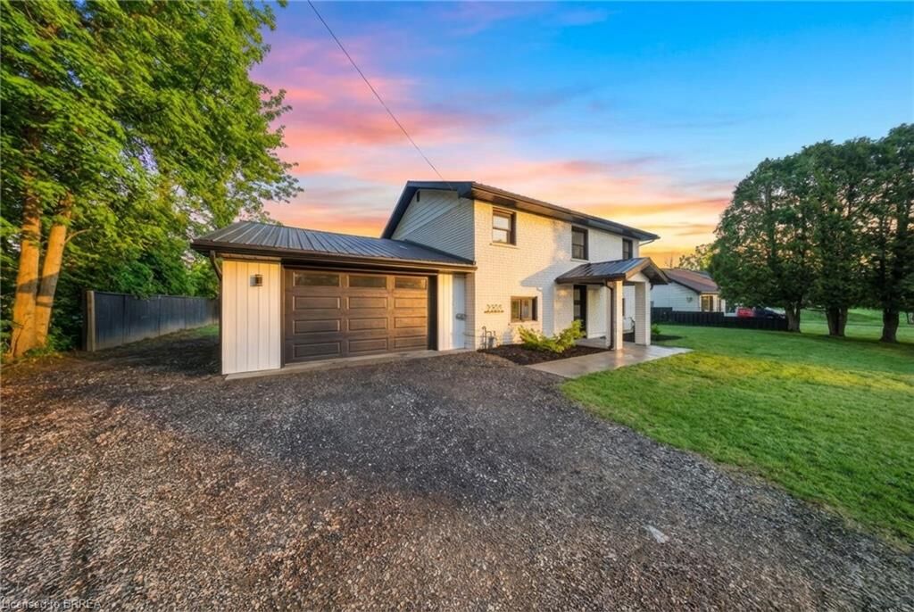 Property Photo: 2500 Pinegrove Road ON N4B 2E6