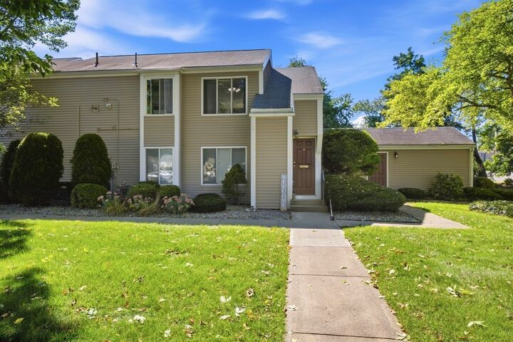 Property Photo: 25 Nassau Dr 25 MA 01129