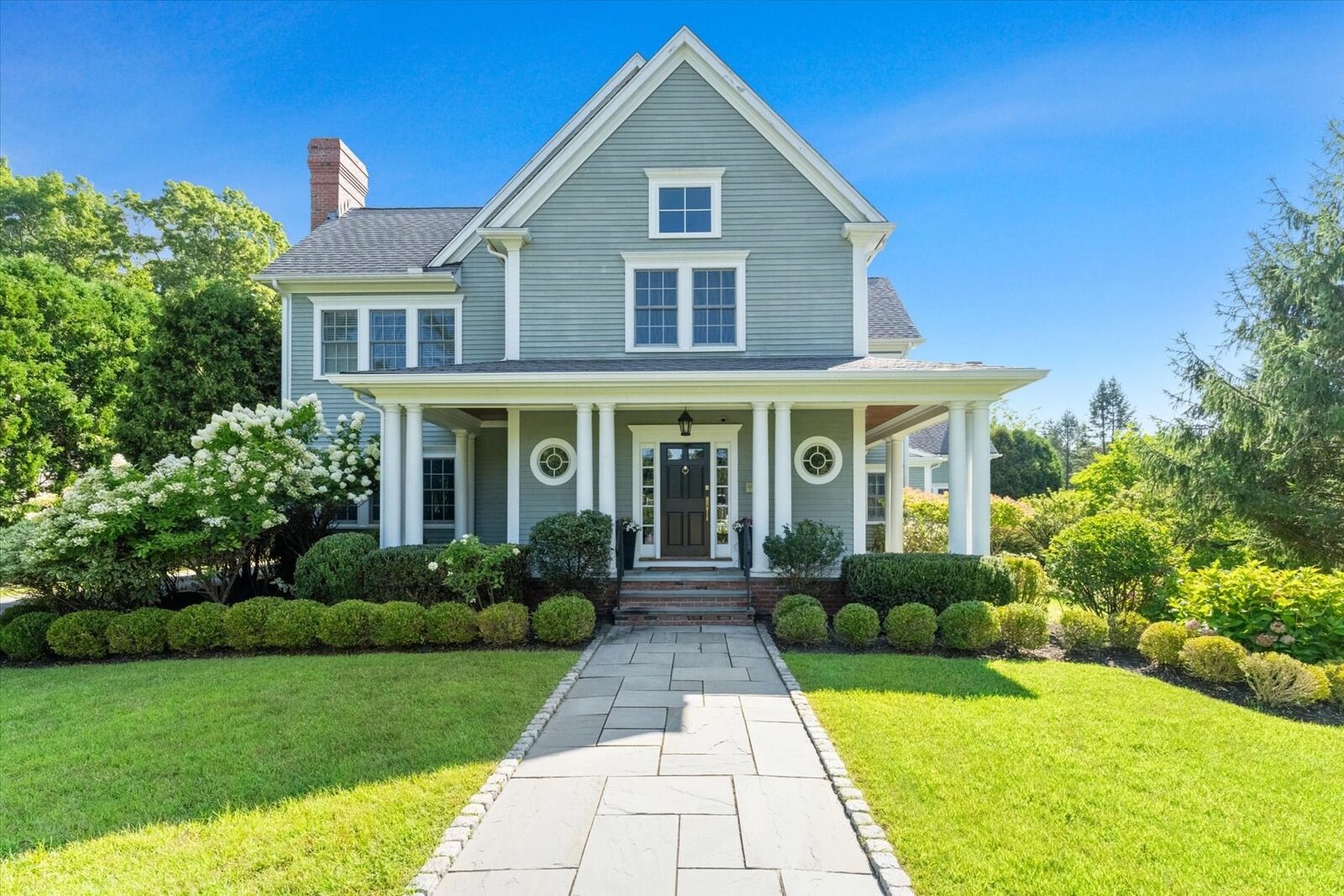 Property Photo:  23 Stonefield Court  MA 02492 