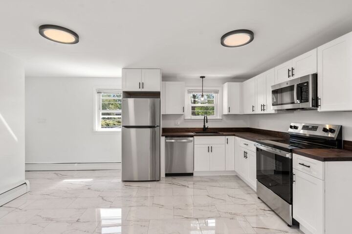 Property Photo: 3 Hampton St MA 01604