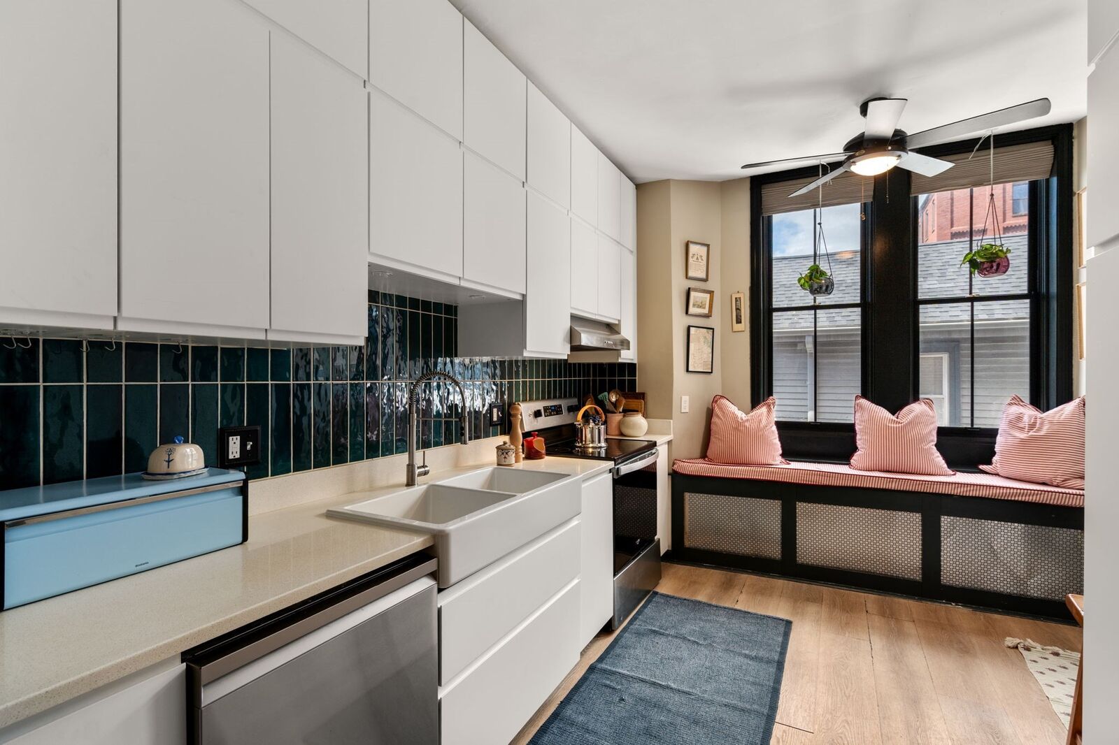 Property Photo:  222 Washington Street 3  MA 02445 