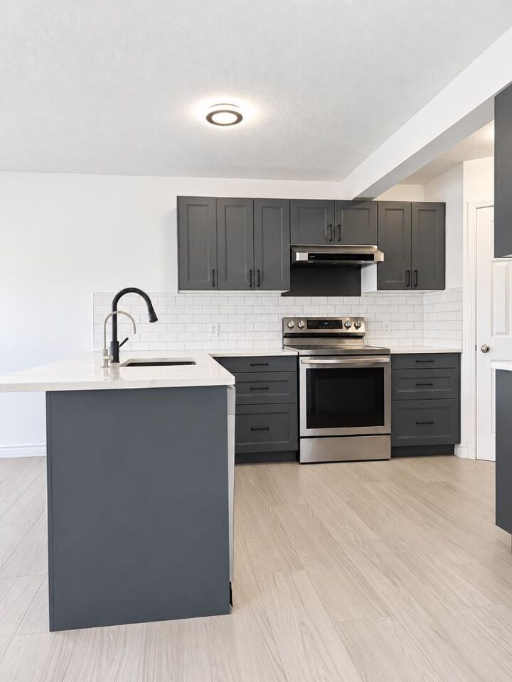 Property Photo:  128 Weston Manor SW  AB T3H 5N8 