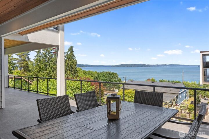 Property Photo:  3811 N Dale Street  WA 98407 