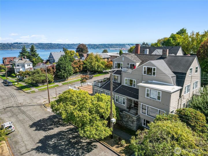 Property Photo:  406 N 6th Street  WA 98403 