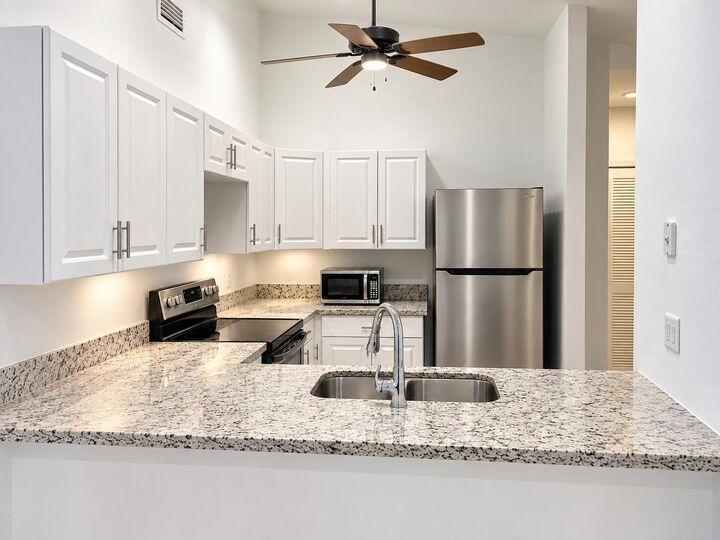 Property Photo:  283 Springdale Circle 28C  FL 33461 