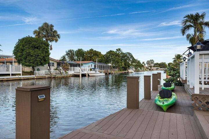 Property Photo:  1419 NE 57th Street  FL 33334 
