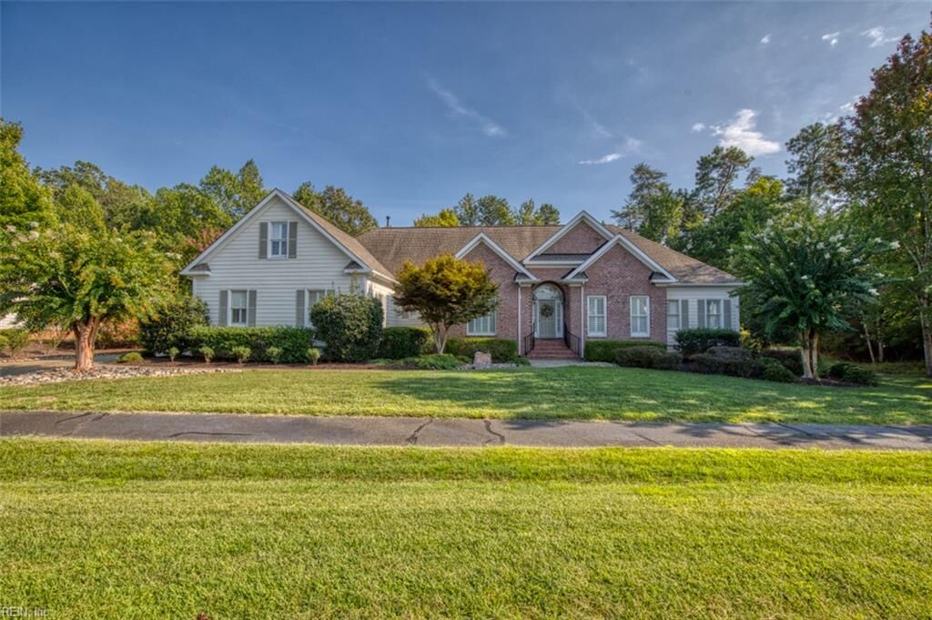Property Photo: 9960 Mill Pond Rn VA 23168