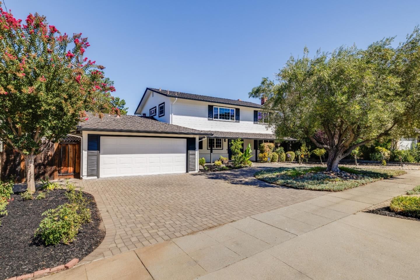 Property Photo: 6536 Fall River Drive CA 95120