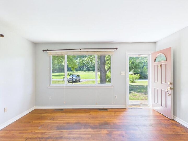 Property Photo:  79 Lake Drive  VA 23901 