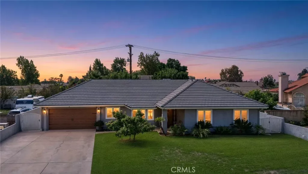 Property Photo:  669 W Cheshire Street  CA 92377 