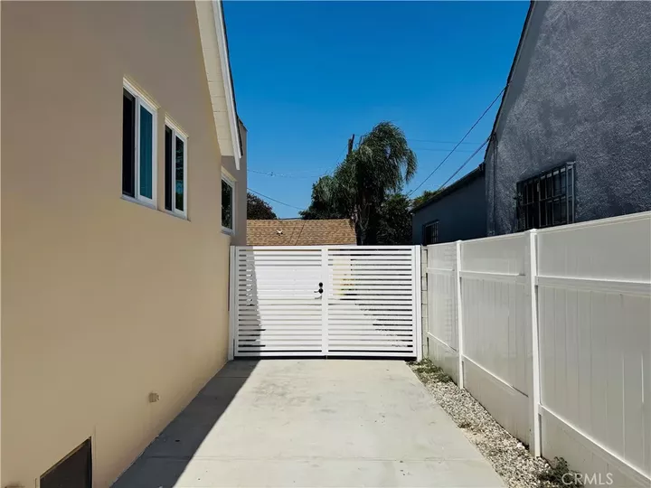 Property Photo:  2053 W 75th Street  CA 90047 