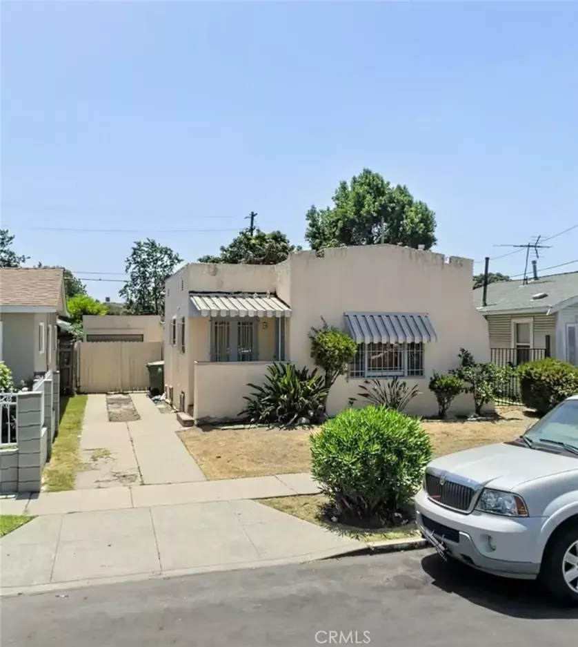 Property Photo:  240 W 93rd  CA 90003 