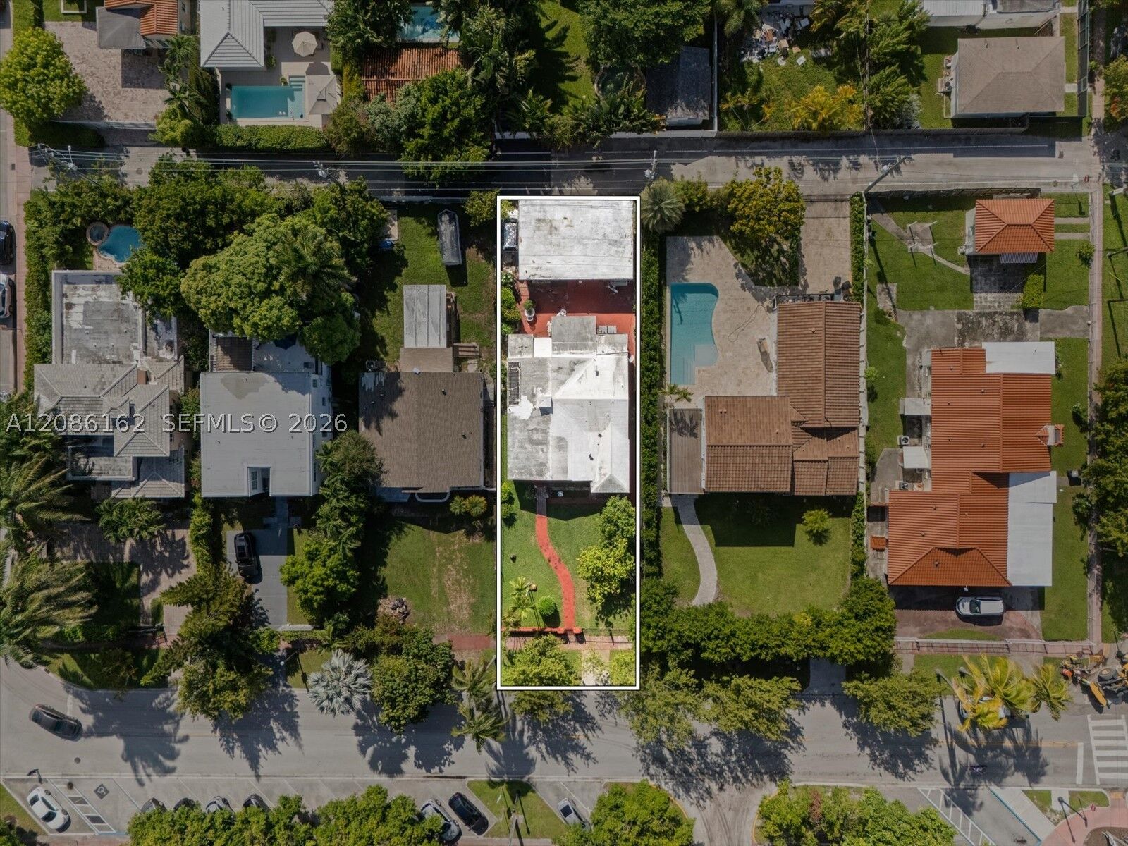 Property Photo:  1236 Michigan Ave  FL 33139 