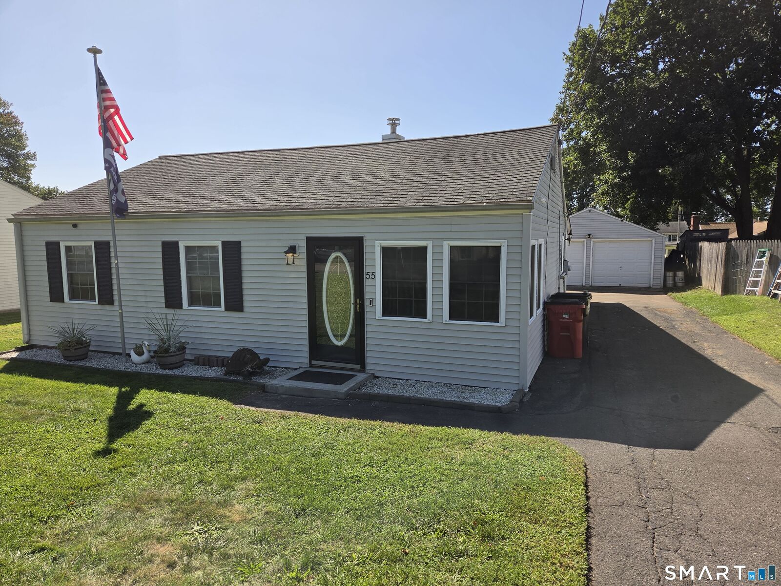 Property Photo:  55 Circle Drive  CT 06492 