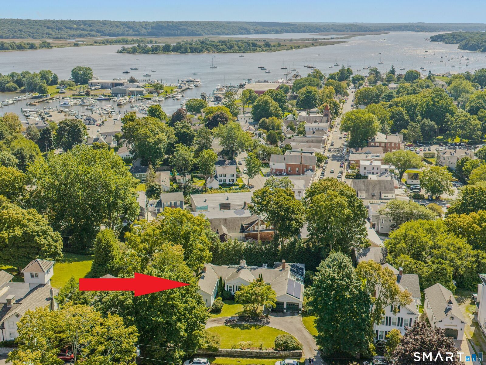 Property Photo:  27 Prospect Street  CT 06426 