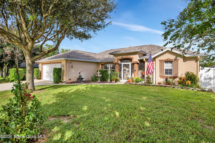 Property Photo: 2337 Aquilos Avenue SE FL 32909
