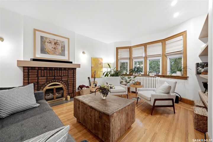 Property Photo:  2918 Rae Street  SK S4S 1R5 