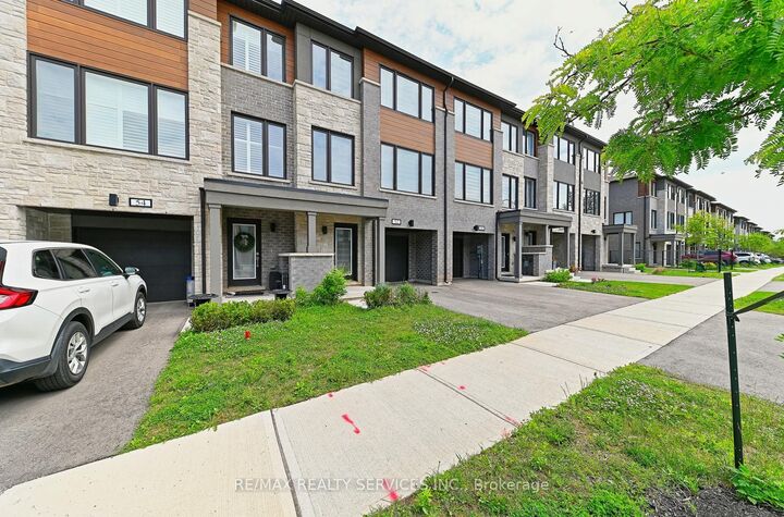 Property Photo:  52 Humberstone Drive  ON L7G 0P6 