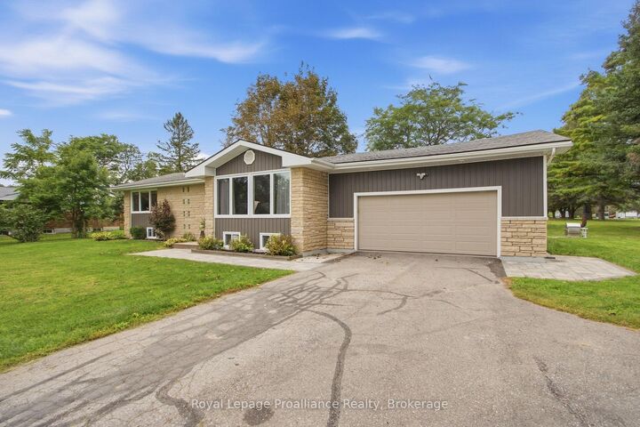 Property Photo:  328 Ritz Road  ON K0K 1V0 