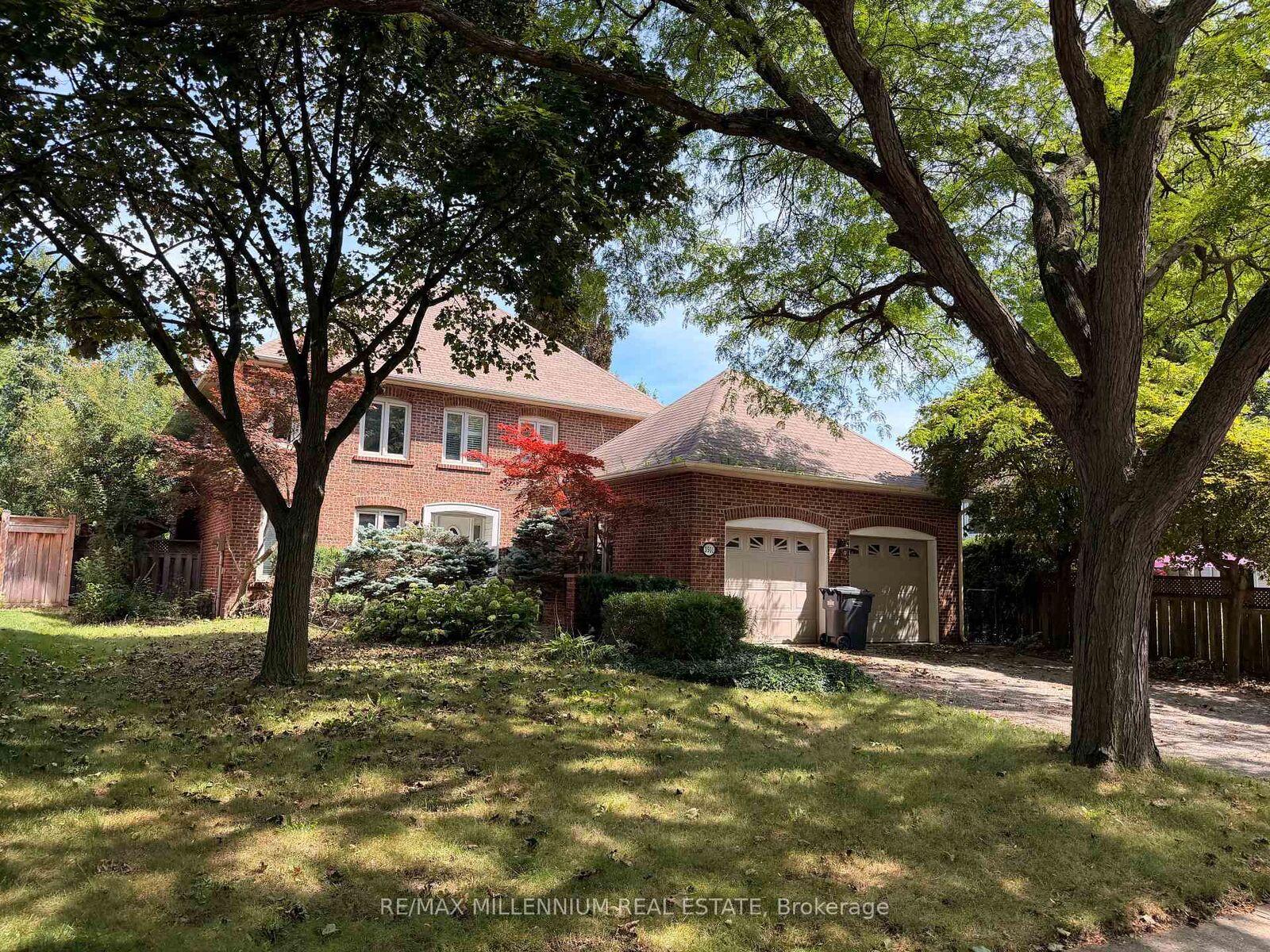 Property Photo:  3501 Kingbird Court  ON L5L 2P9 
