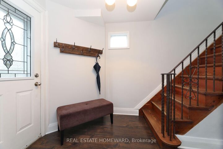 Property Photo: 1 Pinegrove Avenue ON M1N 2G3