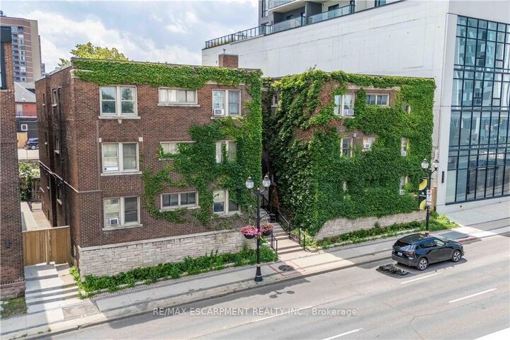 Property Photo:  285 King Street W 4  ON L8P 1B2 