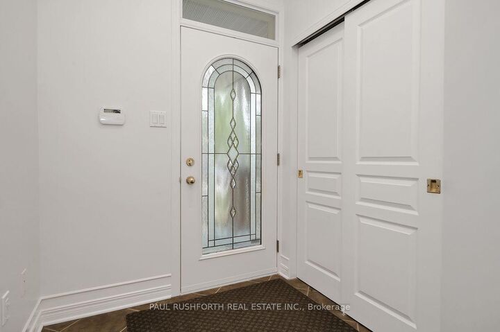 Property Photo: 52 Stedman Street ON K1T 4G5