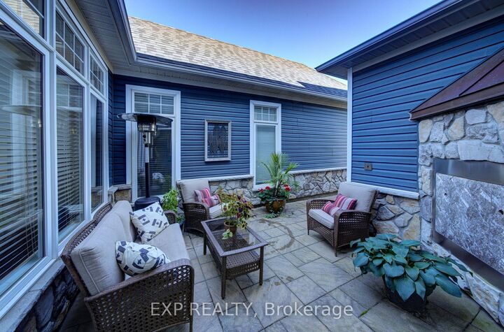 Property Photo:  63 Silver Crescent  ON L9Y 0G1 