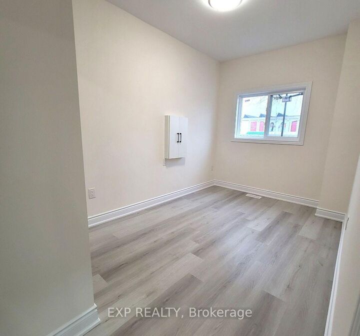 Property Photo:  69 Vine Street 3  ON L2R 3X9 