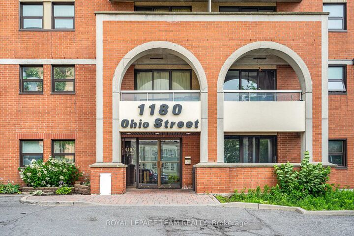 Property Photo:  1180 Ohio Street 301  ON K1H 8N5 