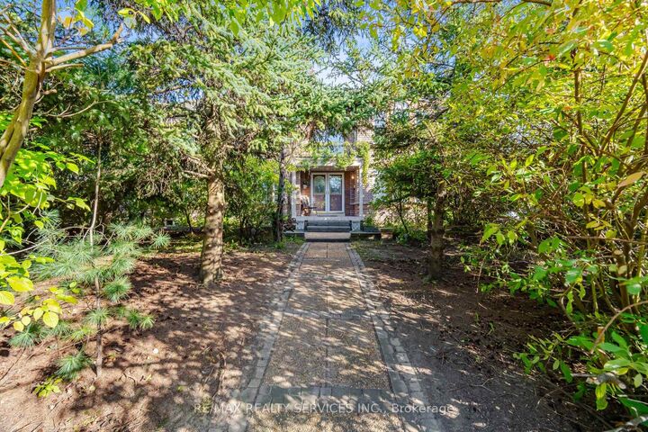 Property Photo:  8 Riverbank Road  ON L6R 2H6 