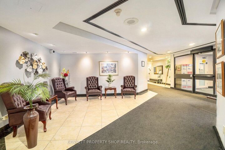 Property Photo:  80 Sandcastle Drive 803  ON K2H 9E7 