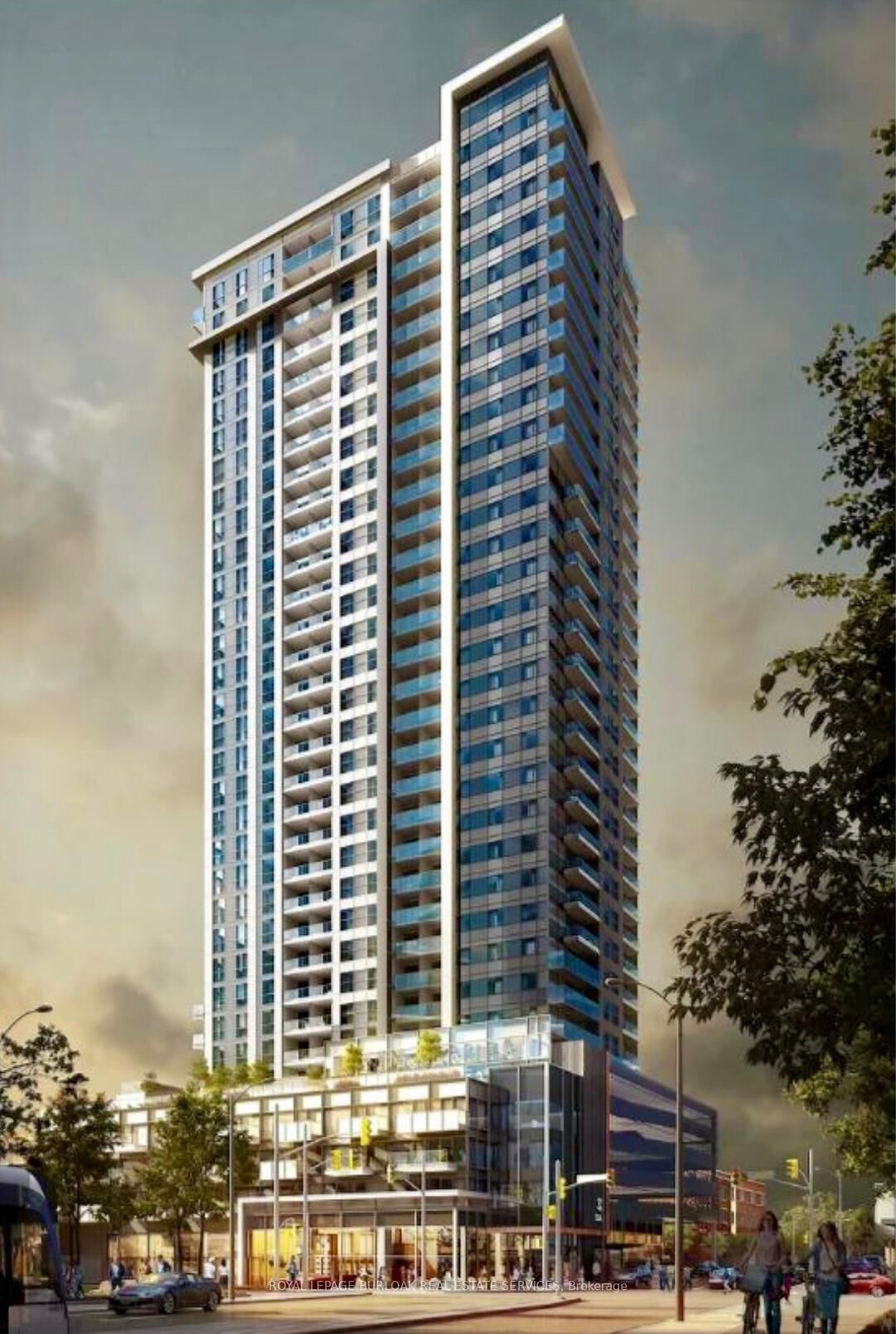 Property Photo:  60 Frederick Street 3902  ON N2H 2L7 