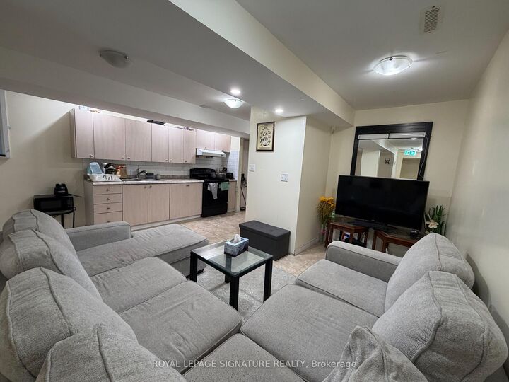 Property Photo:  124 Herdwick Street Bsmt  ON L6S 0A7 