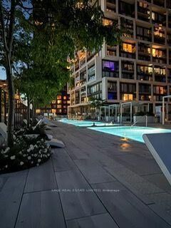 Property Photo:  8 Hillsdale Avenue 1534  ON M4S 0B2 