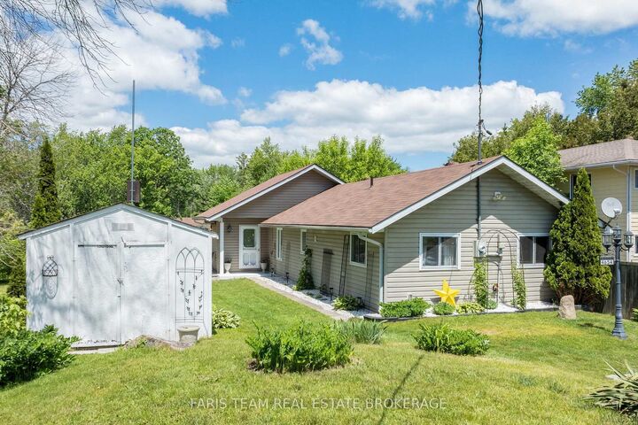Property Photo:  4654 Iron Bridge Lane  ON P0E 1N0 