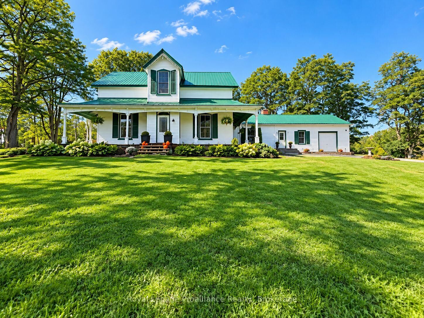 Property Photo:  729 Foxboro-Stirling Road  ON K0K 2B0 