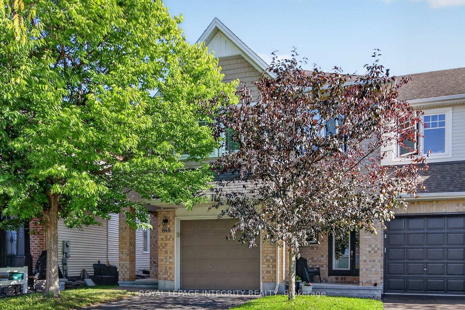 Property Photo:  848 White Alder Avenue  ON K1T 0H1 