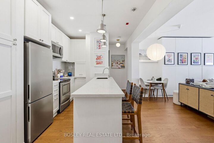 Property Photo:  801 King Street W 105  ON M5V 3C9 
