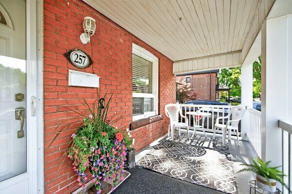 Property Photo:  257 John Street  ON M9N 1K1 