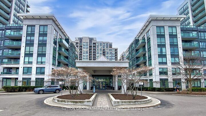 Property Photo:  20 North Park Road 811  ON L4J 0G7 