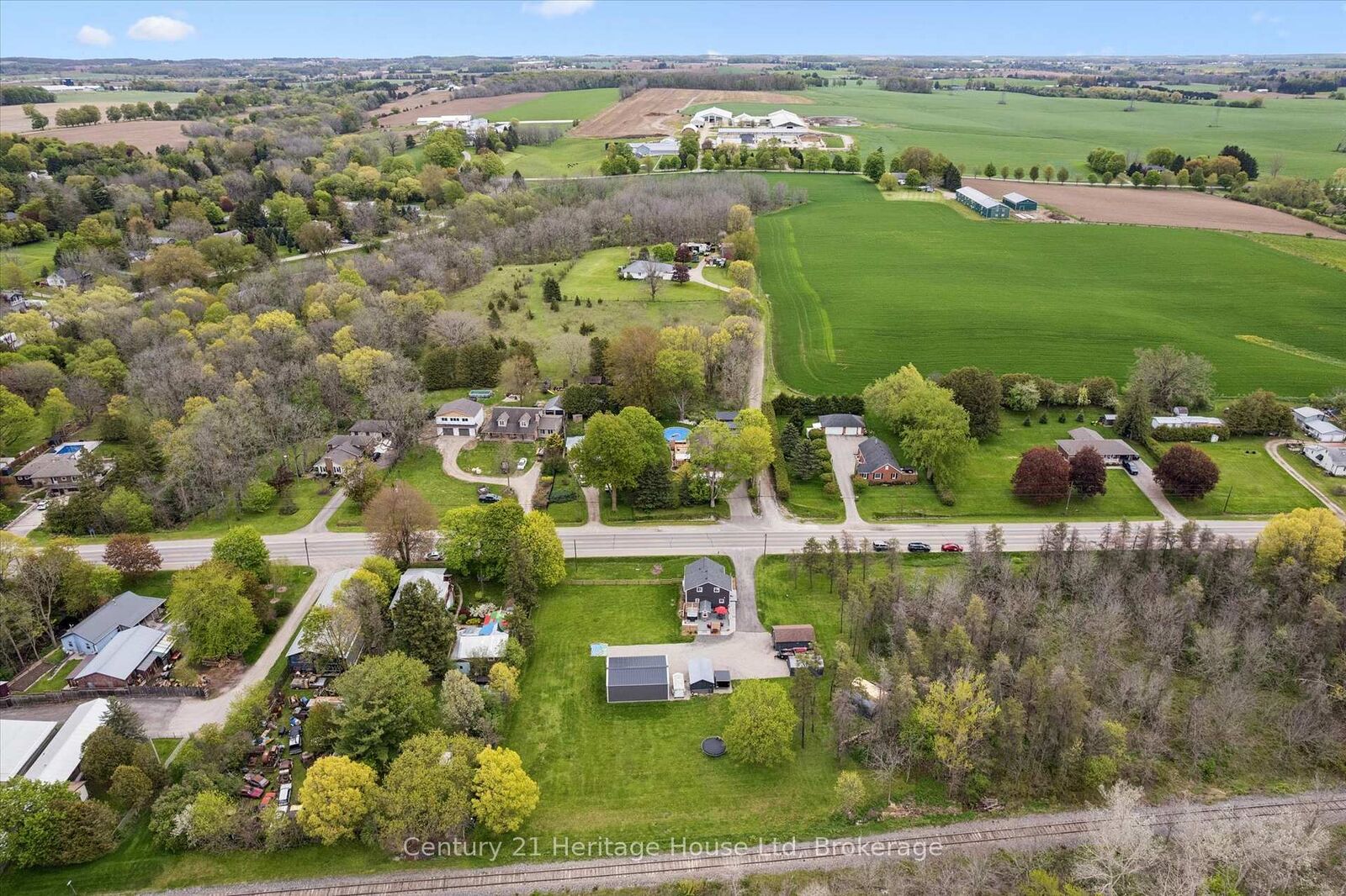 Property Photo: 584077 Beachville Road ON N5C 3J5