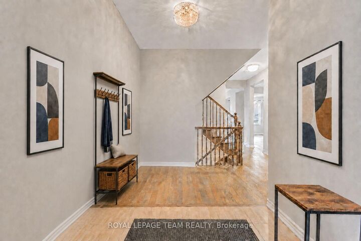 Property Photo:  109 Falabella Street  ON K2S 0X7 