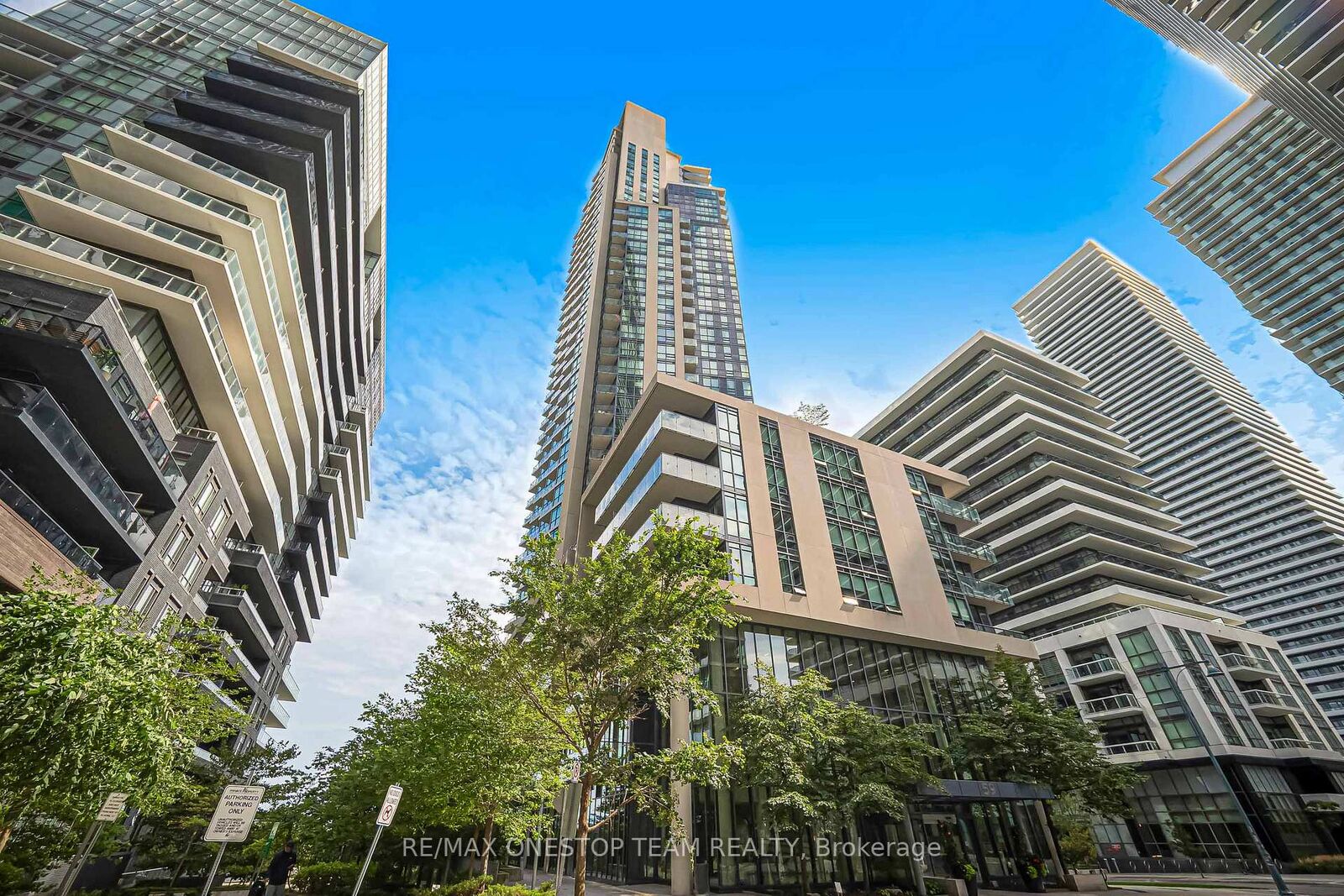 Property Photo:  59 Annie Craig Drive 1306  ON M8V 0C5 