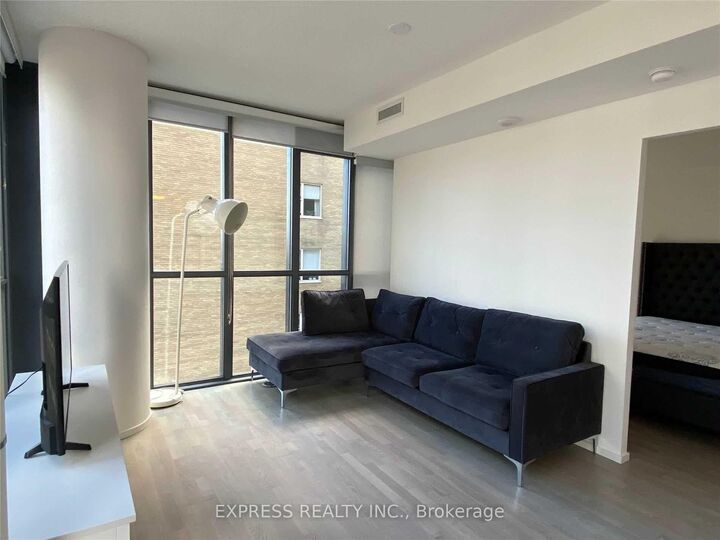 Property Photo: 101 Charles Street E 716 ON M4Y 0A9