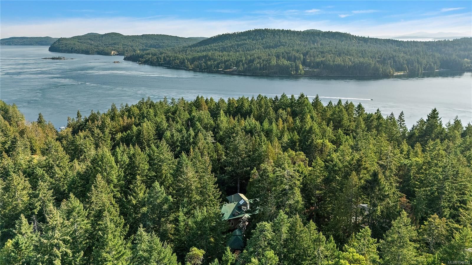 Property Photo: 486 Bluff Way BC V0N 2J2