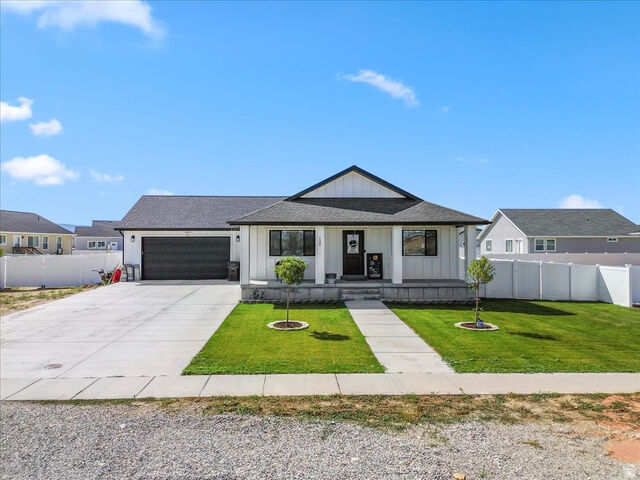 Property Photo:  130 E 300 N  UT 84622 