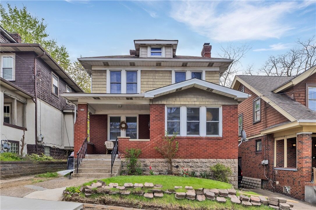 Property Photo: 330 Elizabeth Ave PA 15202