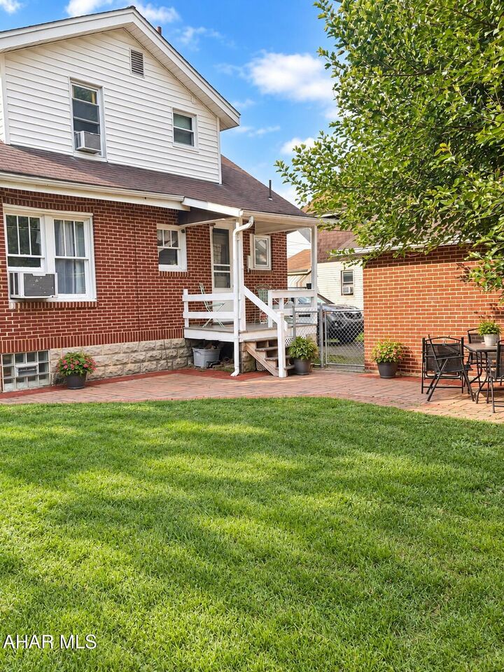 Property Photo: 2215 1st Avenue PA 16602